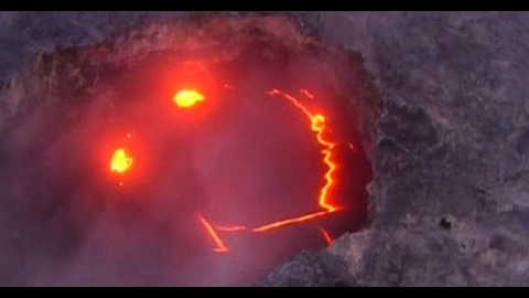 Smiling Volcano in Hawaii Goes Viral