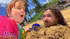 TRAPPED IN THE SAND!! Adley Buried me at the beach LAST DAY in Hawaii